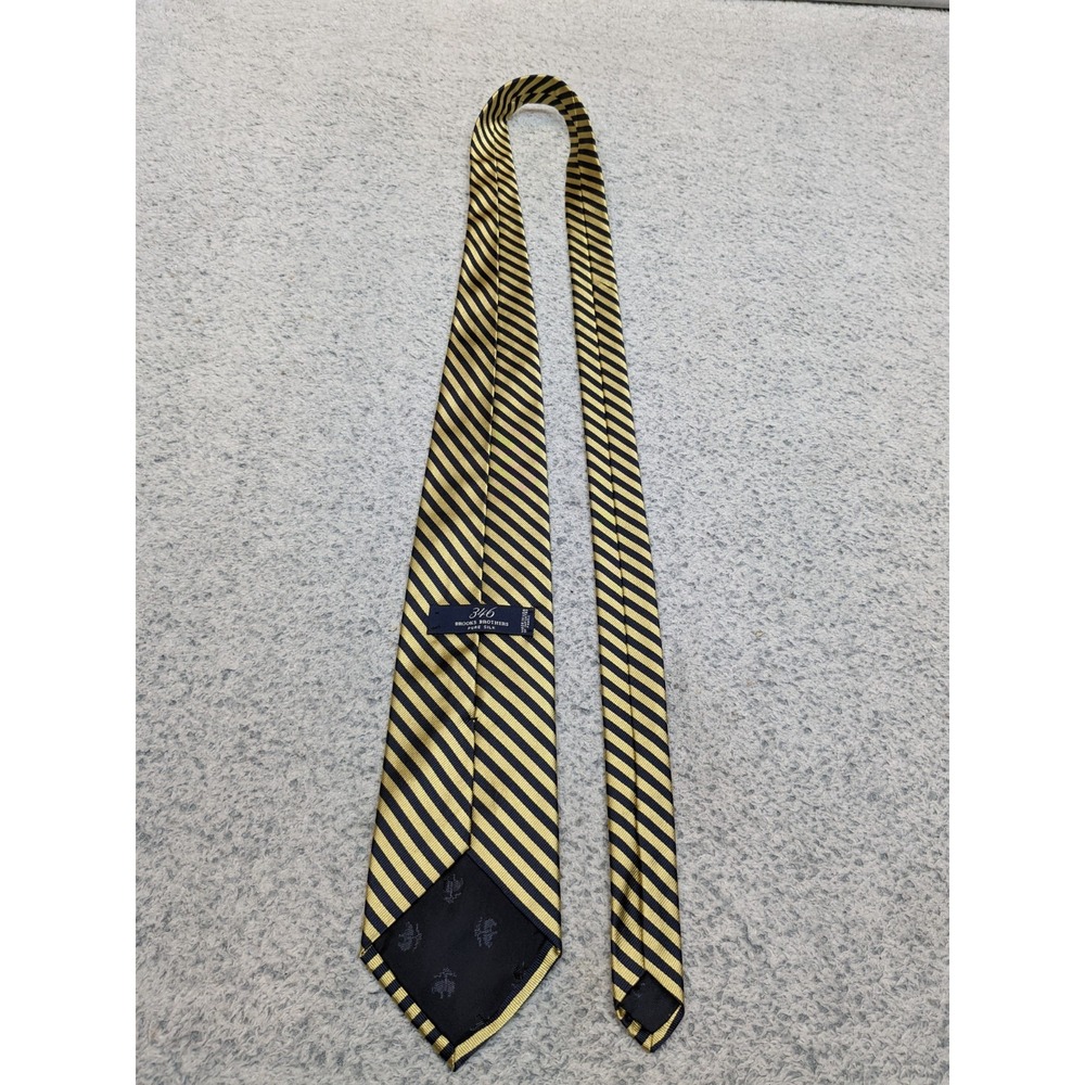 Brooks Brothers 346 Pure Silk Repp Tie Navy Gold Striped Stripe Made in USA - Picture 4 of 9